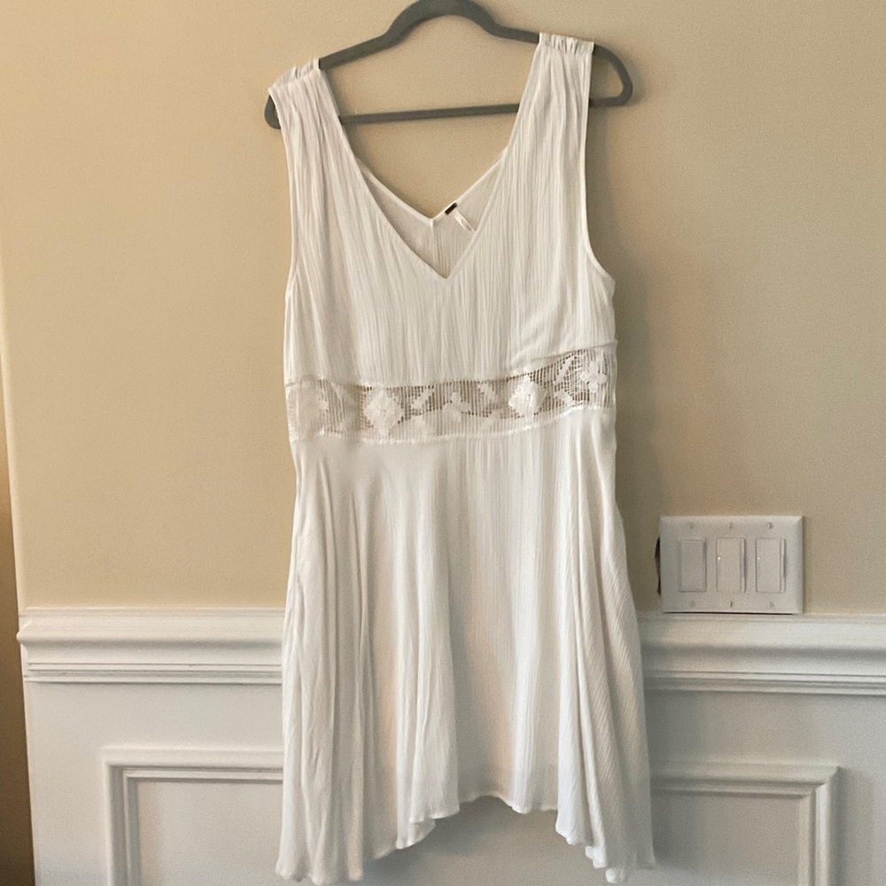 Free People White Sleeveless Chemise